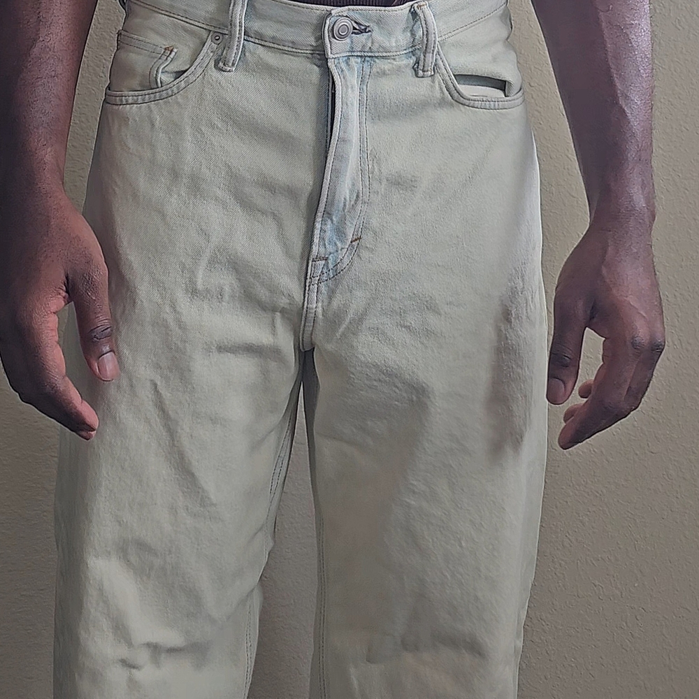 H&M Men's Beige Relaxed Jeans